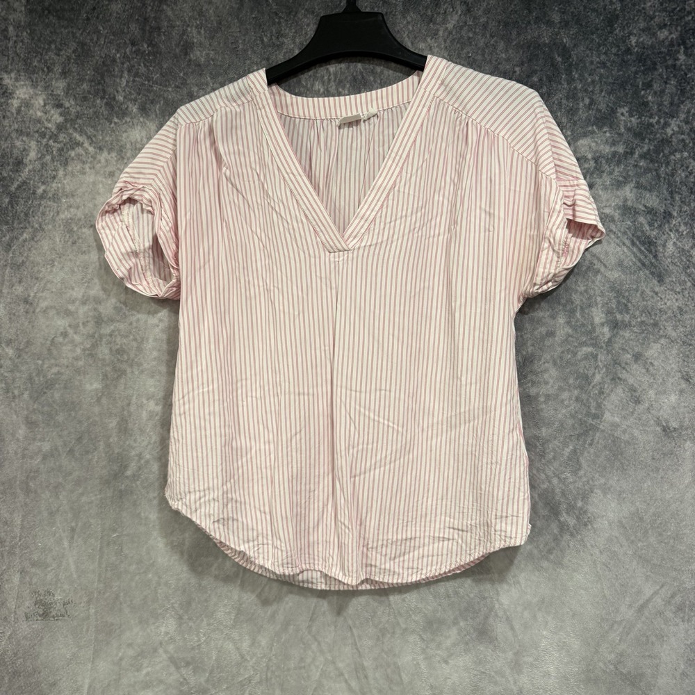 Gap Pink Stripe Rayon Blend Blouse Women’s M V Neck Short Sleeve Shirt Casual